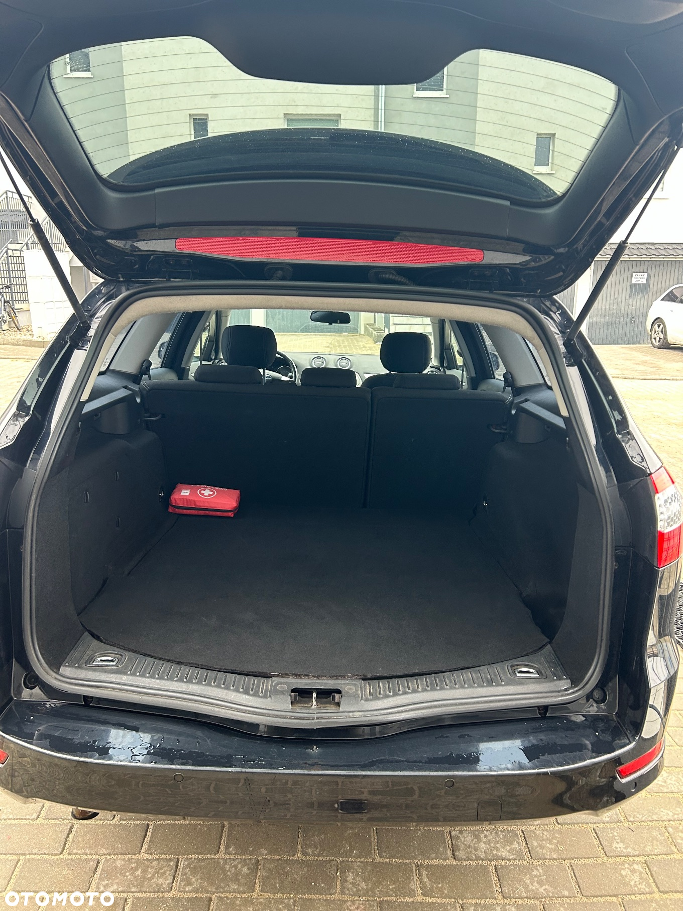 Ford Mondeo 2.0 TDCi Ambiente - 6