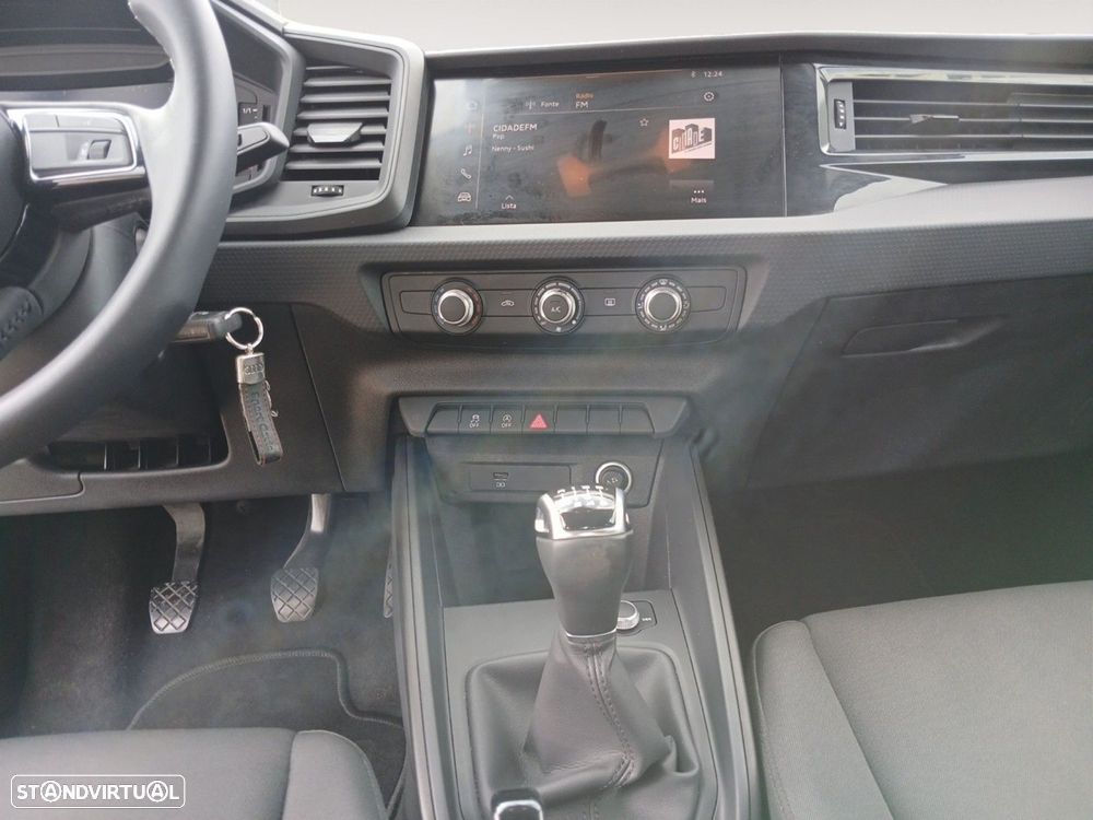 Audi A1 Sportback 30 TFSI S line - 11