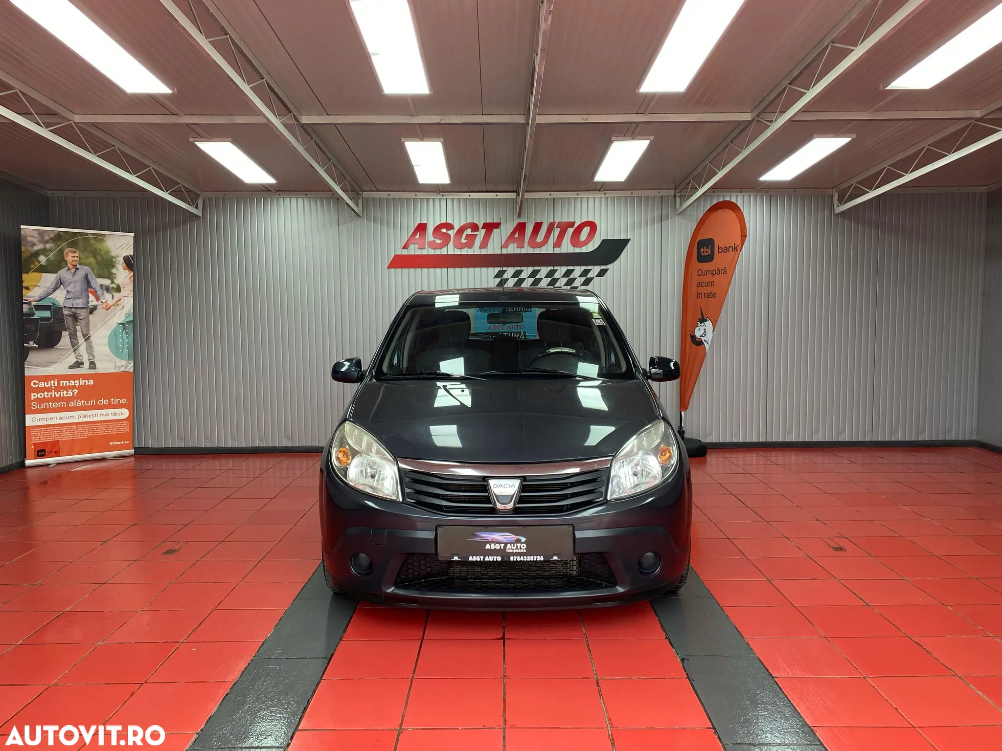 Dacia Sandero - 2