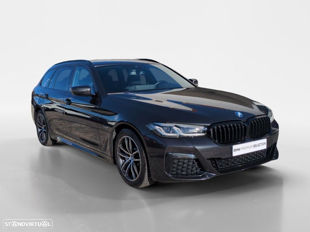 BMW 530 e Pack Desportivo M - 7