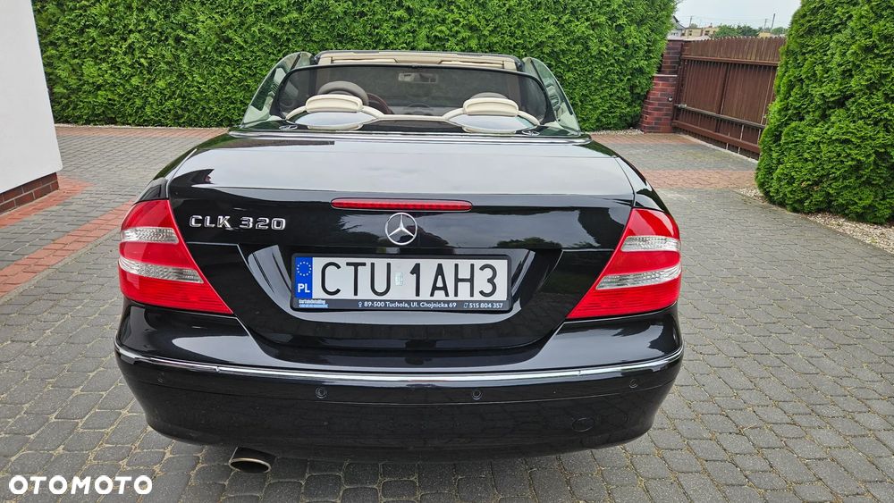 Mercedes-Benz CLK 320 - 16