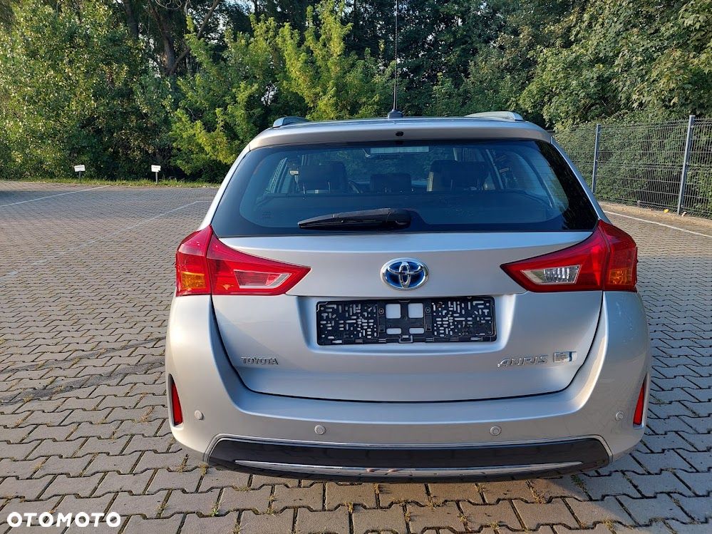 Toyota Auris 1.8 HSD Sol - 13