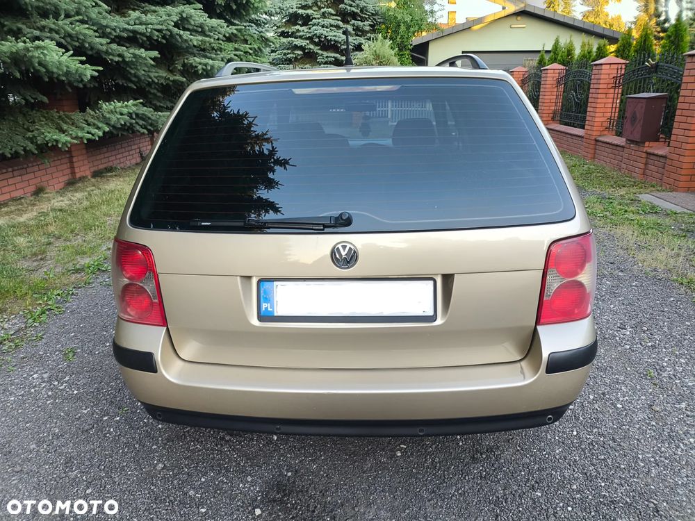 Volkswagen Passat 1.8T Comfortline - 10