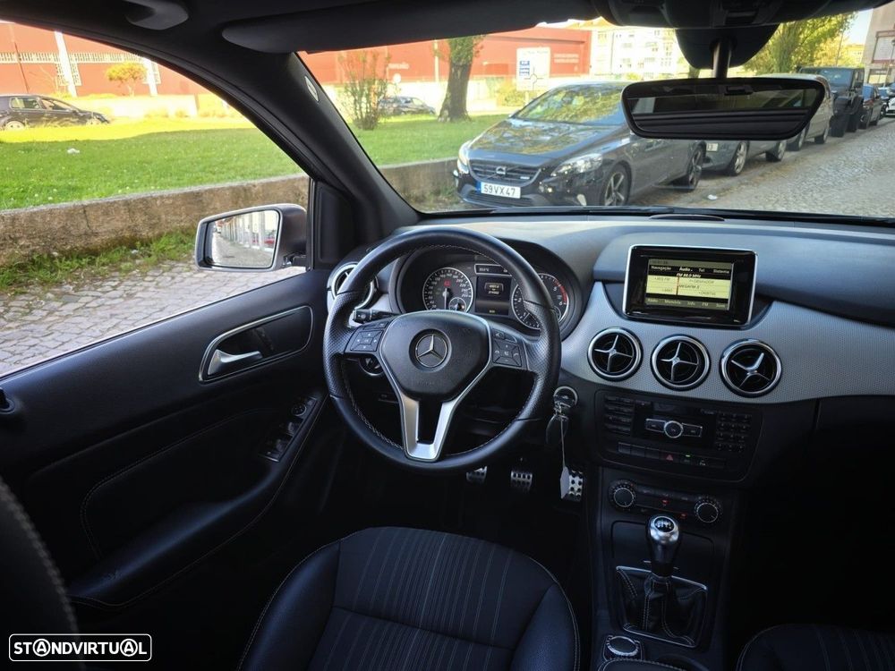 Mercedes-Benz B 200 CDi BlueEfficiency - 19