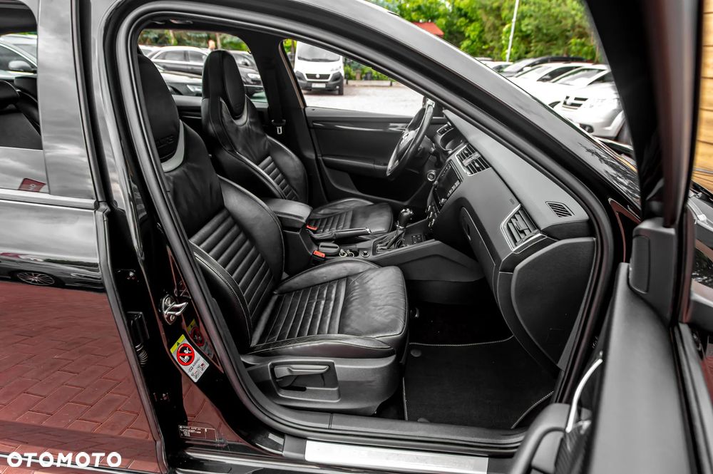 Skoda Octavia 2.0 TSI (Green tec) DSG RS - 22