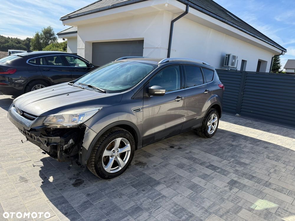 Ford Kuga 2.0 TDCi 2x4 SYNC - 17