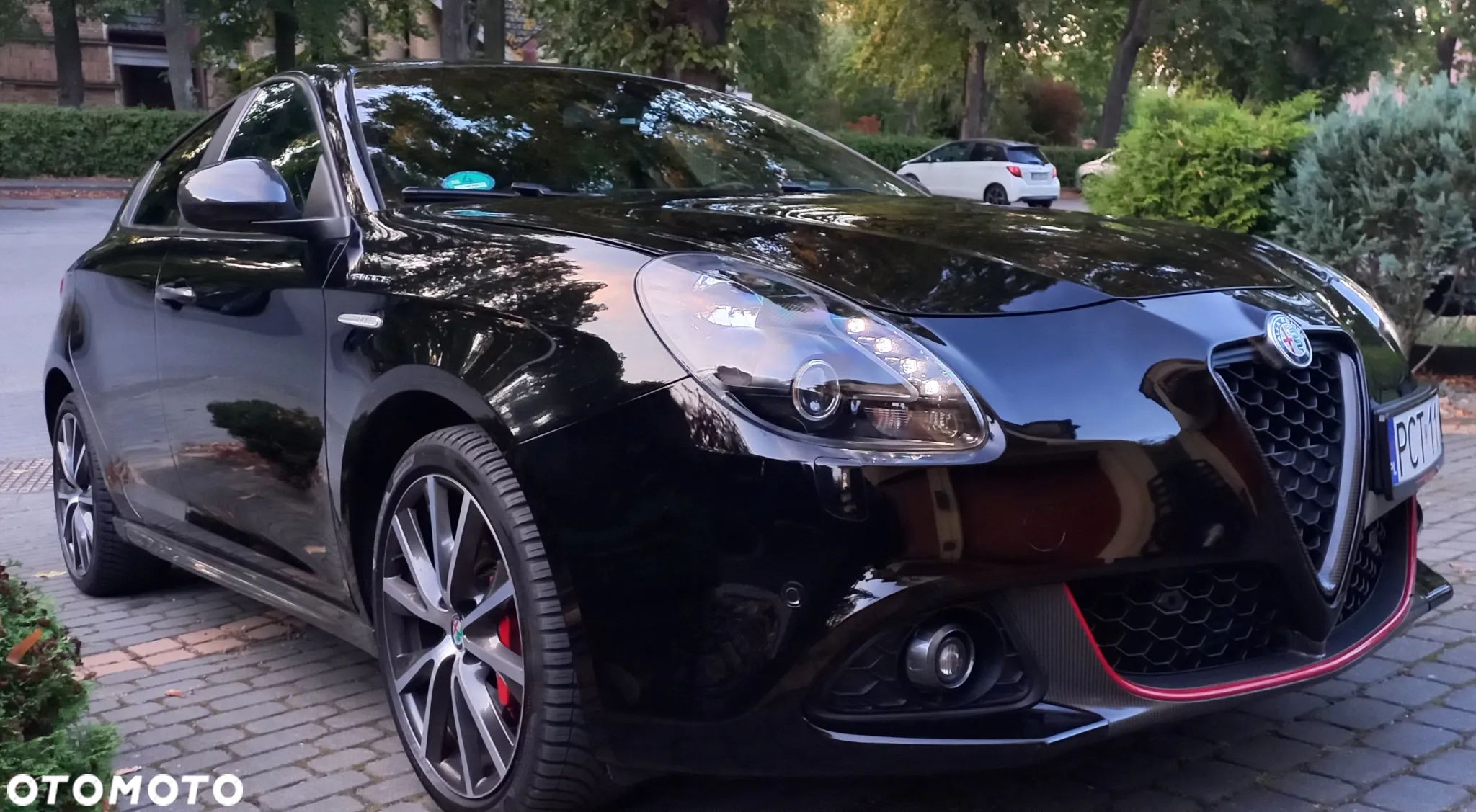 Alfa Romeo Giulietta 1750 TBi Veloce TCT - 1
