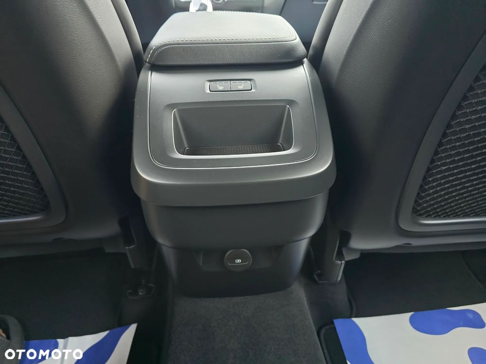 Volvo XC 60 B5 B AWD Plus Dark - 25