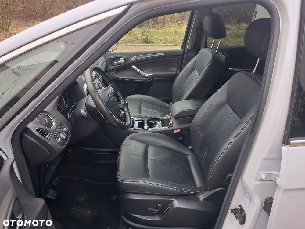 Ford S-Max 2.0 TDCi Titanium - 3