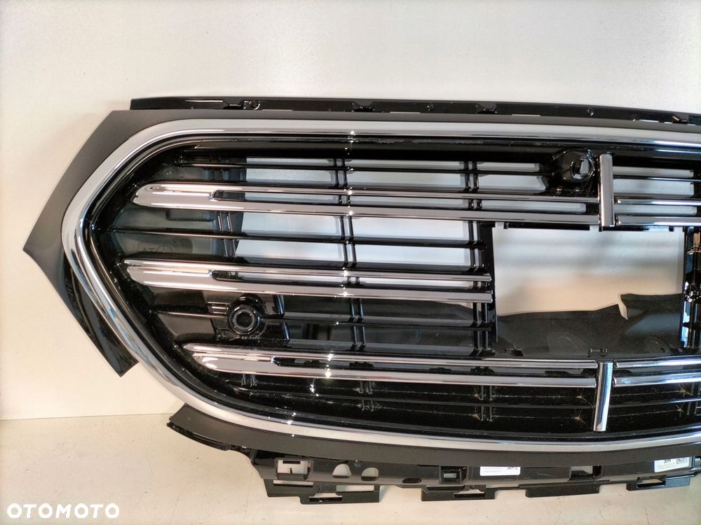 atrapa kratka grill mercedes e klasa w214 22- led - 4