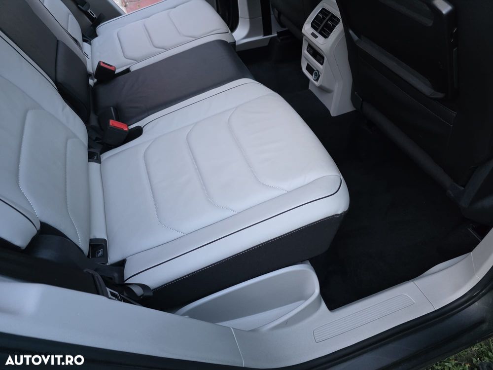 Volkswagen Tiguan 2.0 TDI DSG 4Mot Highline - 25