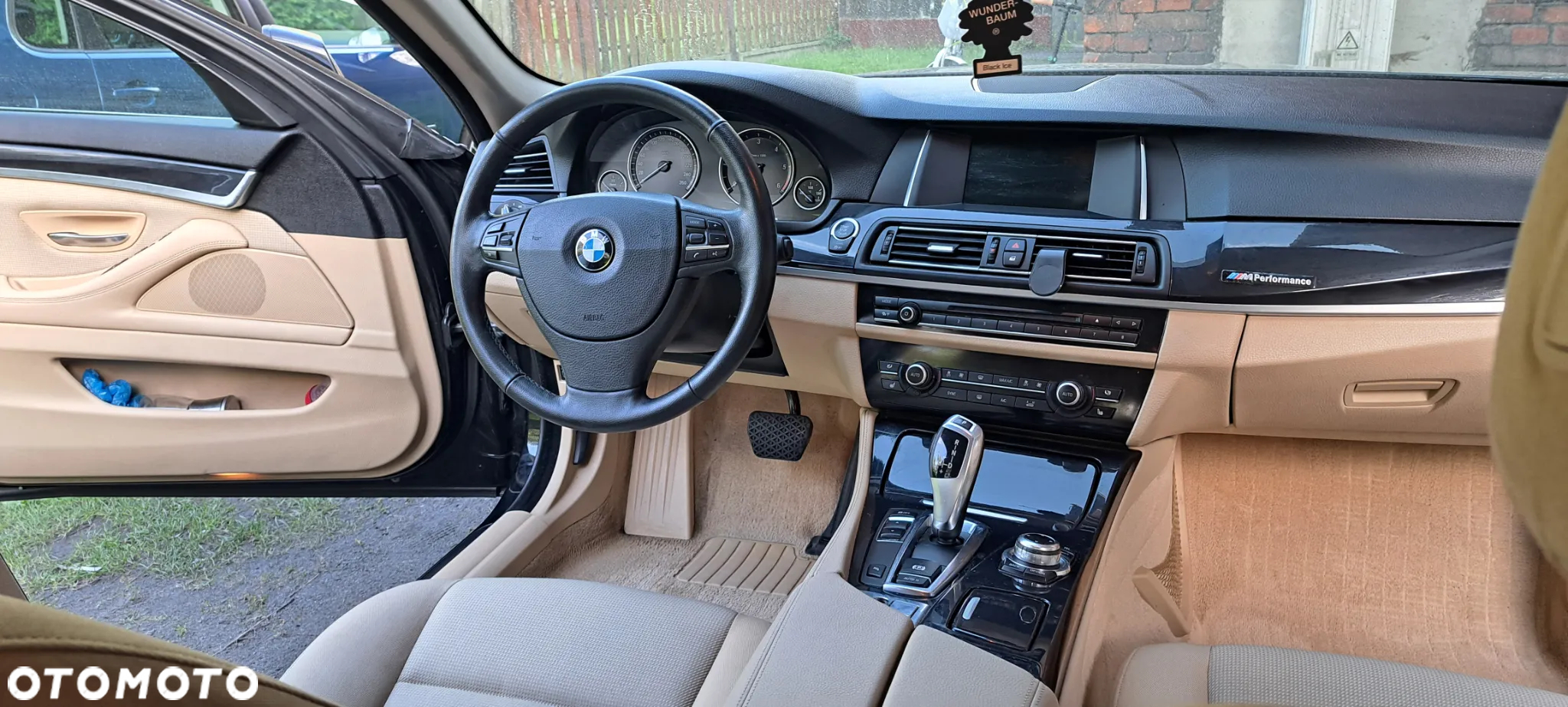 BMW Seria 5 520d Touring - 4