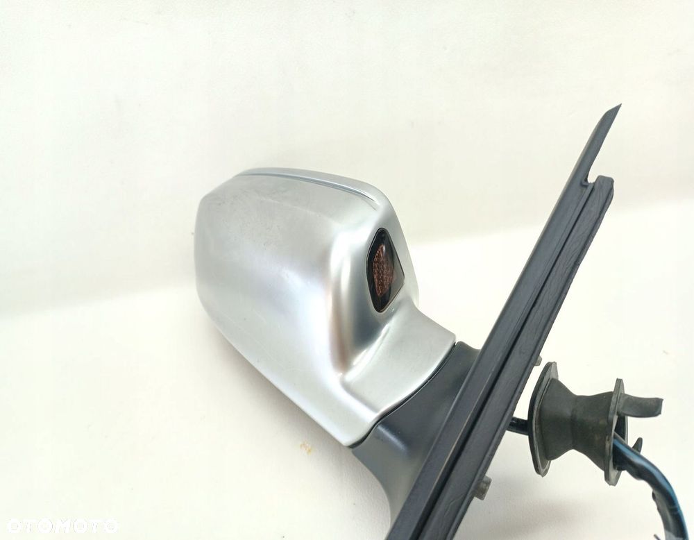 LUSTERKO PRAWE AUDI S4 A4 B8 ASYSTENT 16 PIN - 9