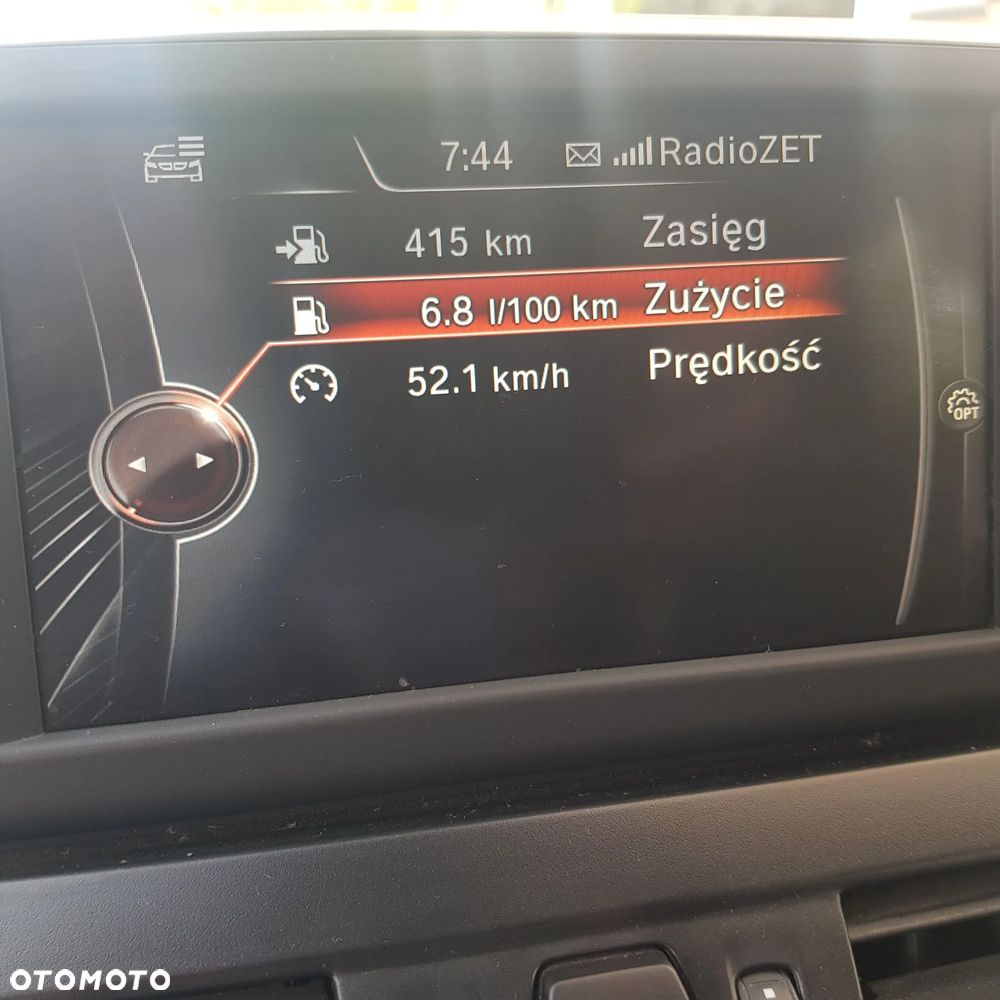 BMW Seria 2 218i - 11