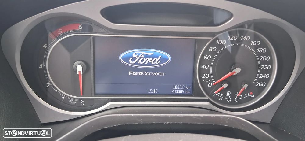 Ford S-Max 2.2 TDCi Titanium 7L - 16