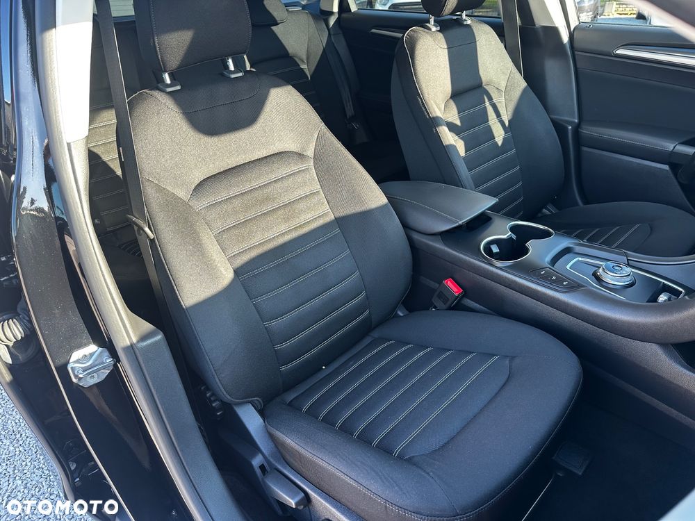 Ford Mondeo - 21