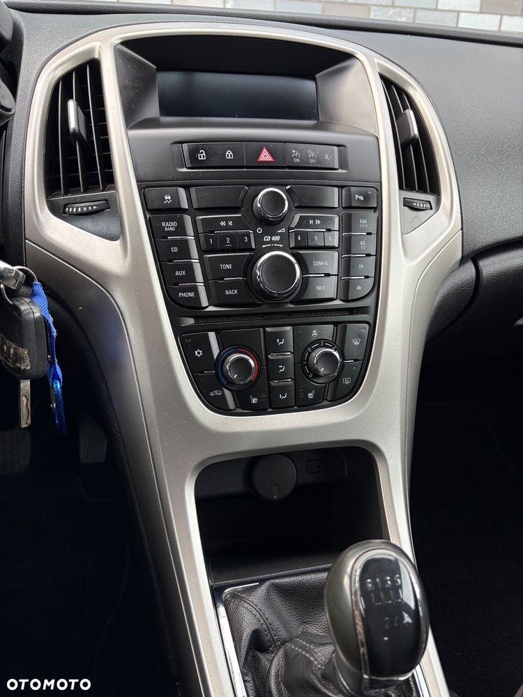 Opel Astra 1.7 CDTI Cosmo - 10