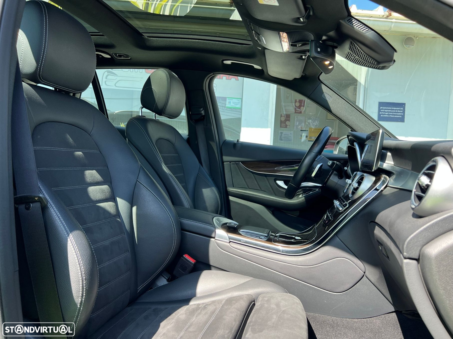 Mercedes-Benz GLC 300 de 4Matic - 10
