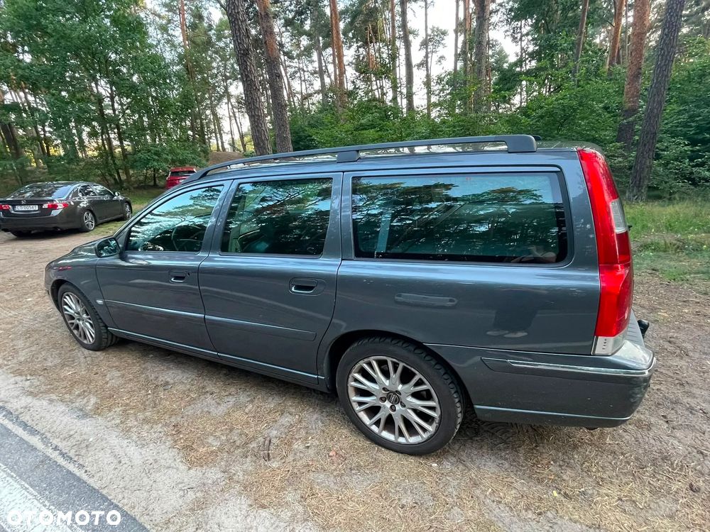 Volvo V70 2.4D5 - 6