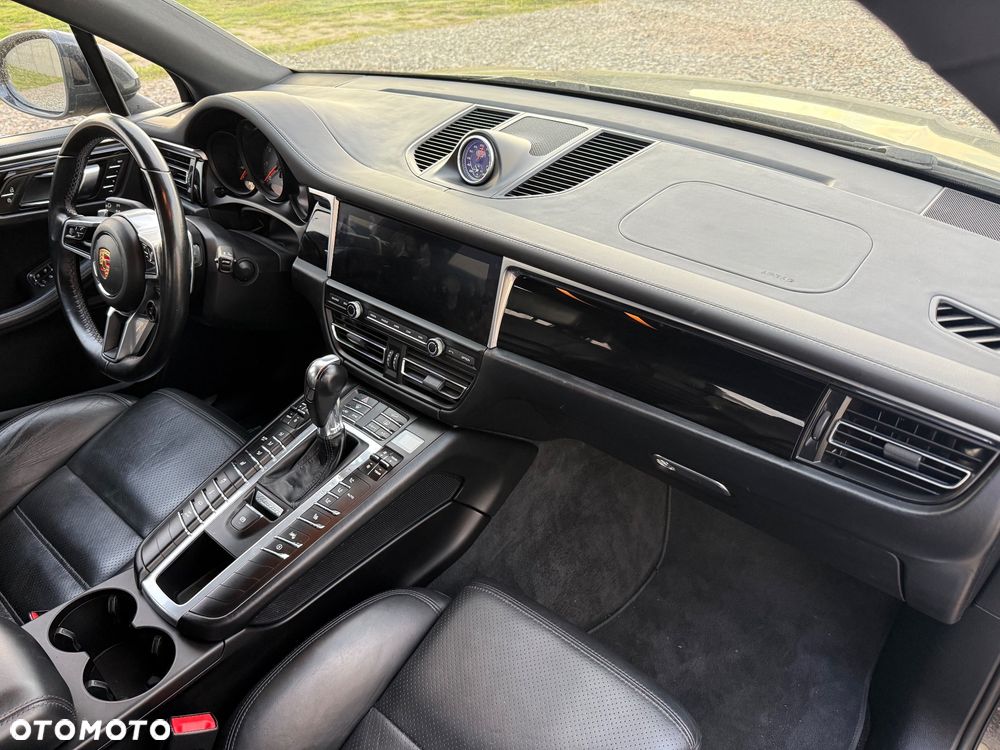 Porsche Macan S - 31
