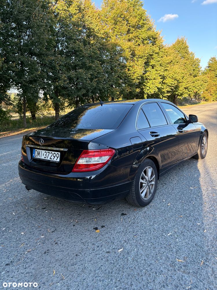 Mercedes-Benz C-Class 2007 photo 3