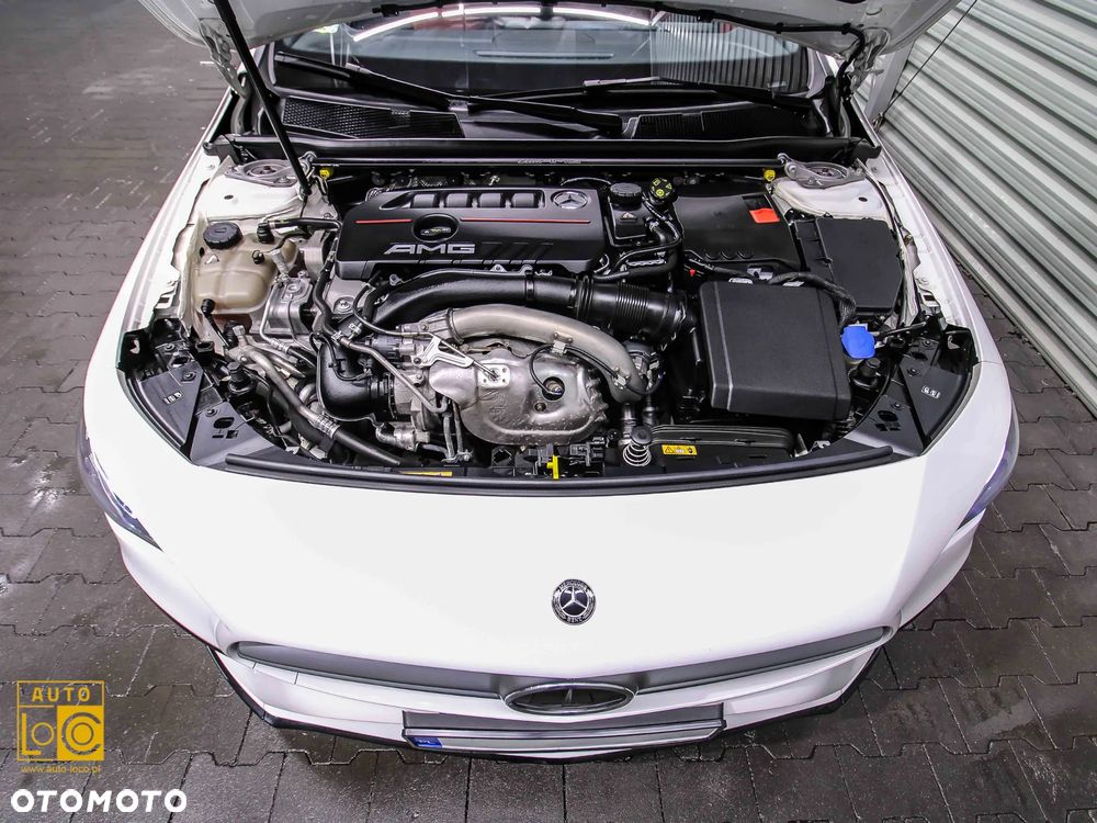 Mercedes-Benz CLA - 15