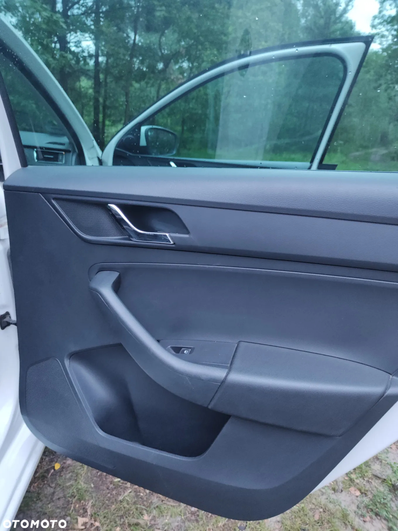 Skoda RAPID 1.2 TSI Elegance - 14