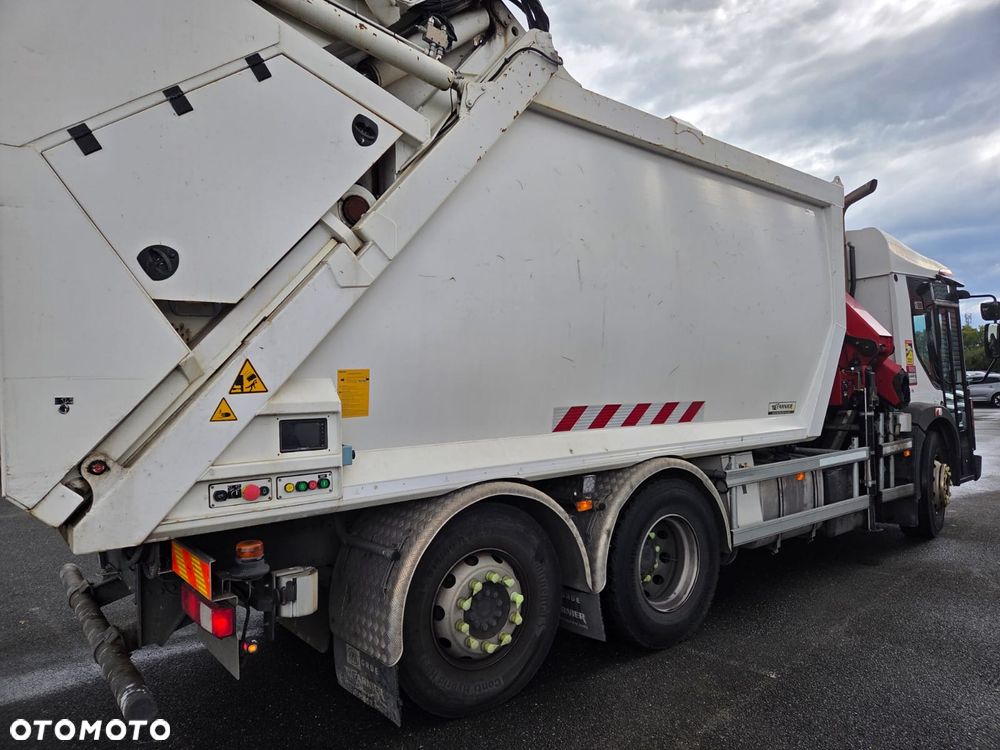 Renault Puncher D26 D Access Śmieciarka Wywrotka HDS do butelek - 3