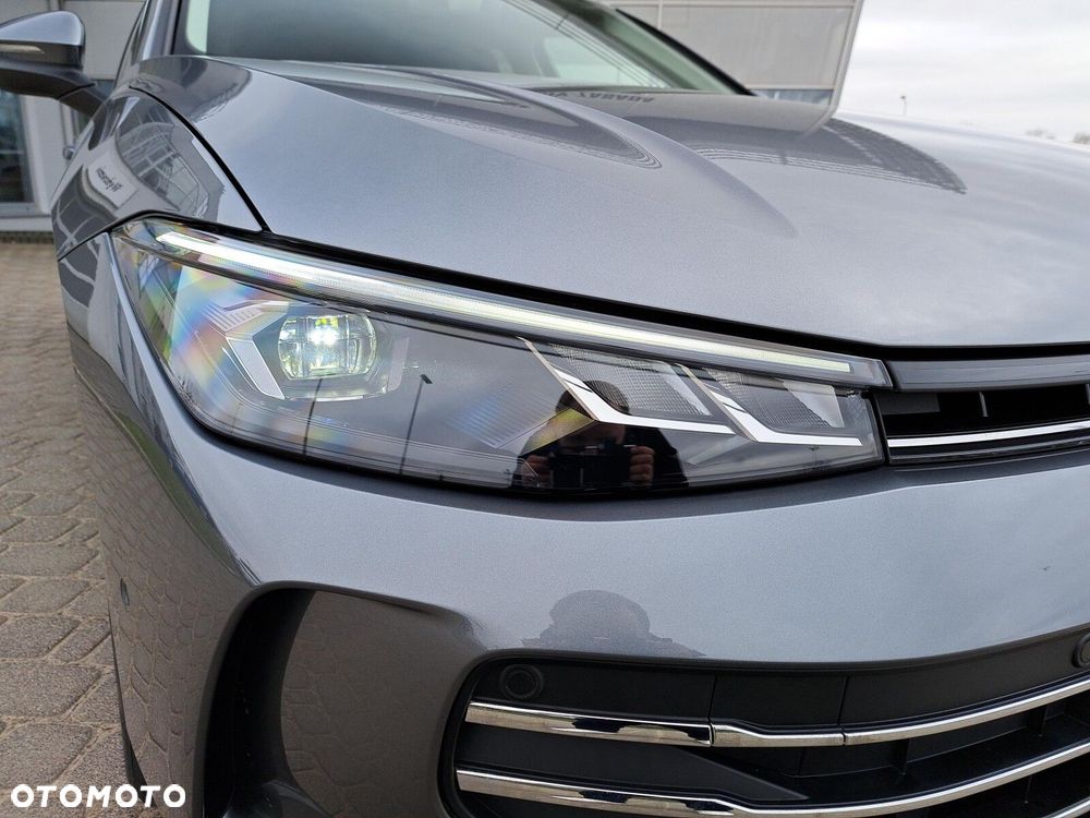 Volkswagen Passat - 40