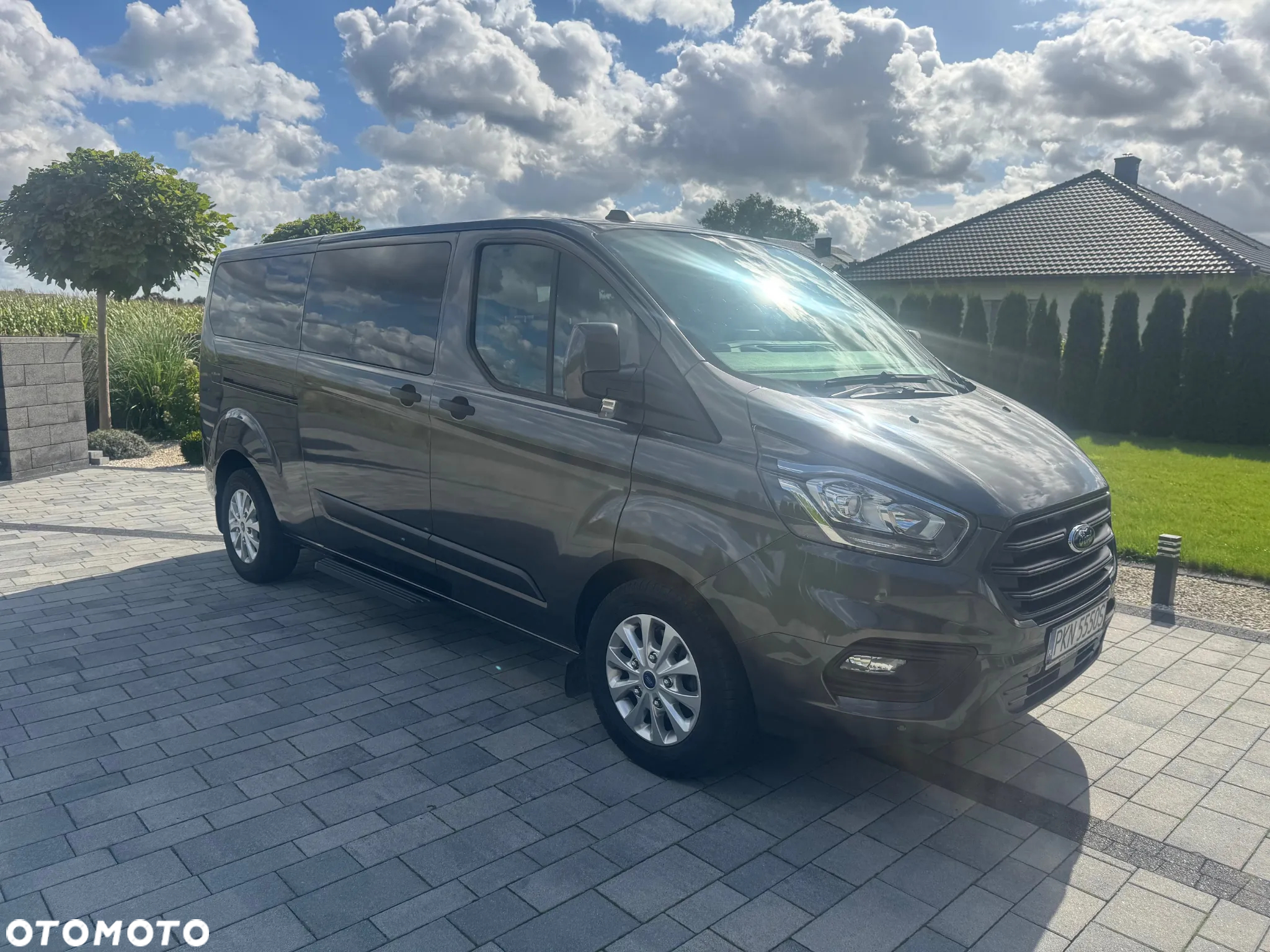 Ford Transit Custom 300 L2H1 LKW VA Autm Trend - 16