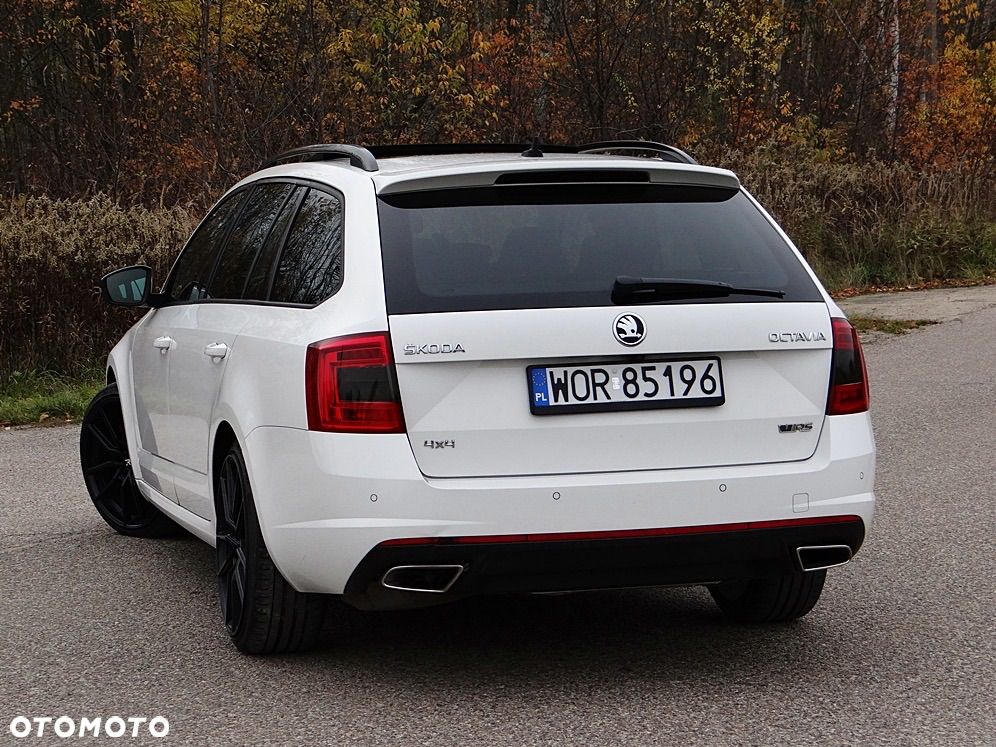 Skoda Octavia ver-2-0-tdi-4x4-rs-challenge-dsg - 6