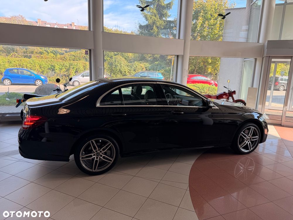 Mercedes-Benz Klasa E 220 d 4-Matic 9G-TRONIC - 10