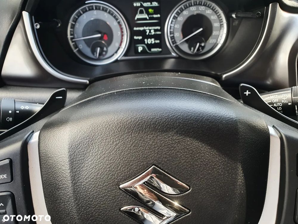 Suzuki Vitara 1.5 Strong Hybrid Premium 4WD AGS - 27