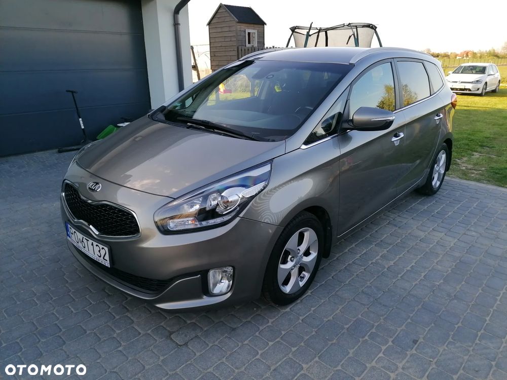 Kia Carens 1.7 CRDi Business Line - 1