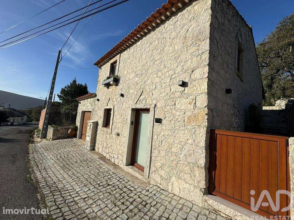 Casa / Villa T2 em Porto de Mós - São João Baptista e São Pedro de 104 - Grande imagem: 5/24