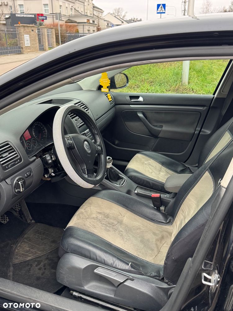 Volkswagen Jetta 1.9 TDI Trendline - 14