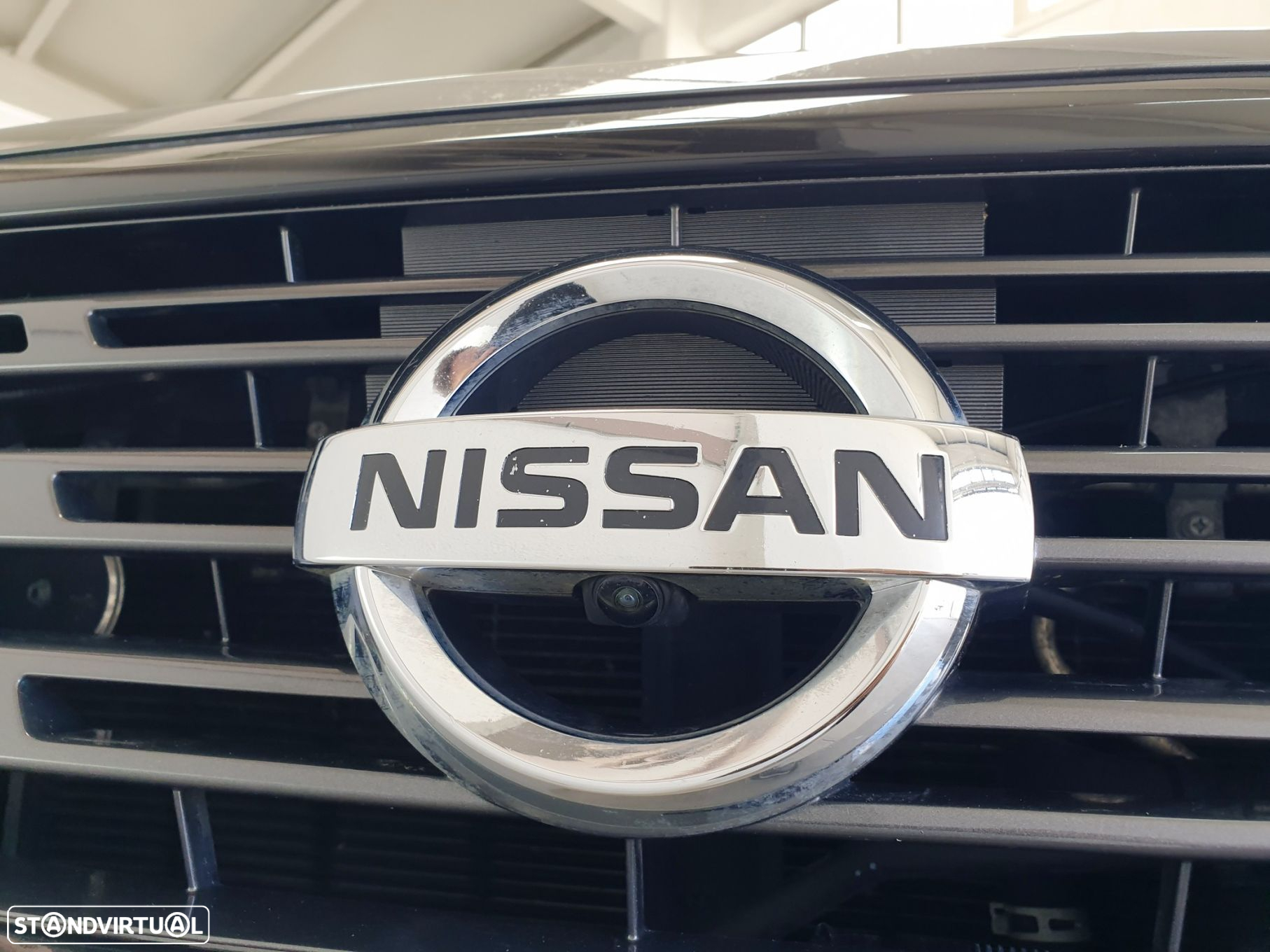 Nissan Navara 2.3 dCi CD 4WD N-Guard - 7