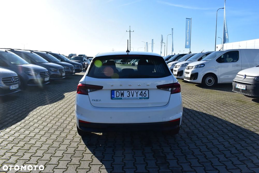 Skoda Fabia 1.0 Ambition - 7
