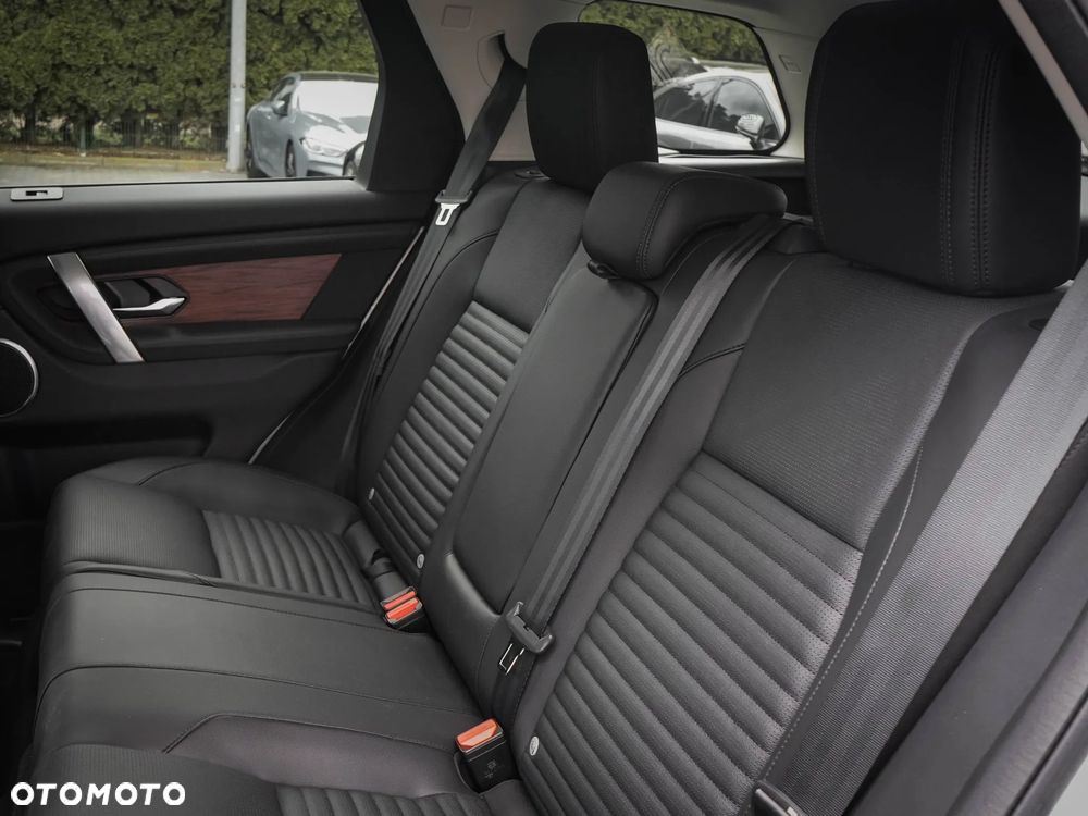 Land Rover Discovery Sport - 20