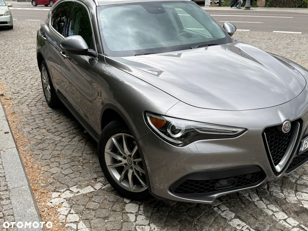 Alfa Romeo Stelvio - 3