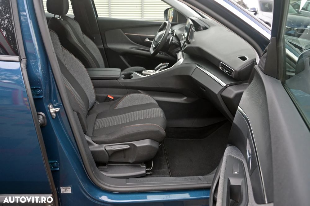 Peugeot 3008 1.5 BlueHDI 130 EAT8 Allure Pack - 28