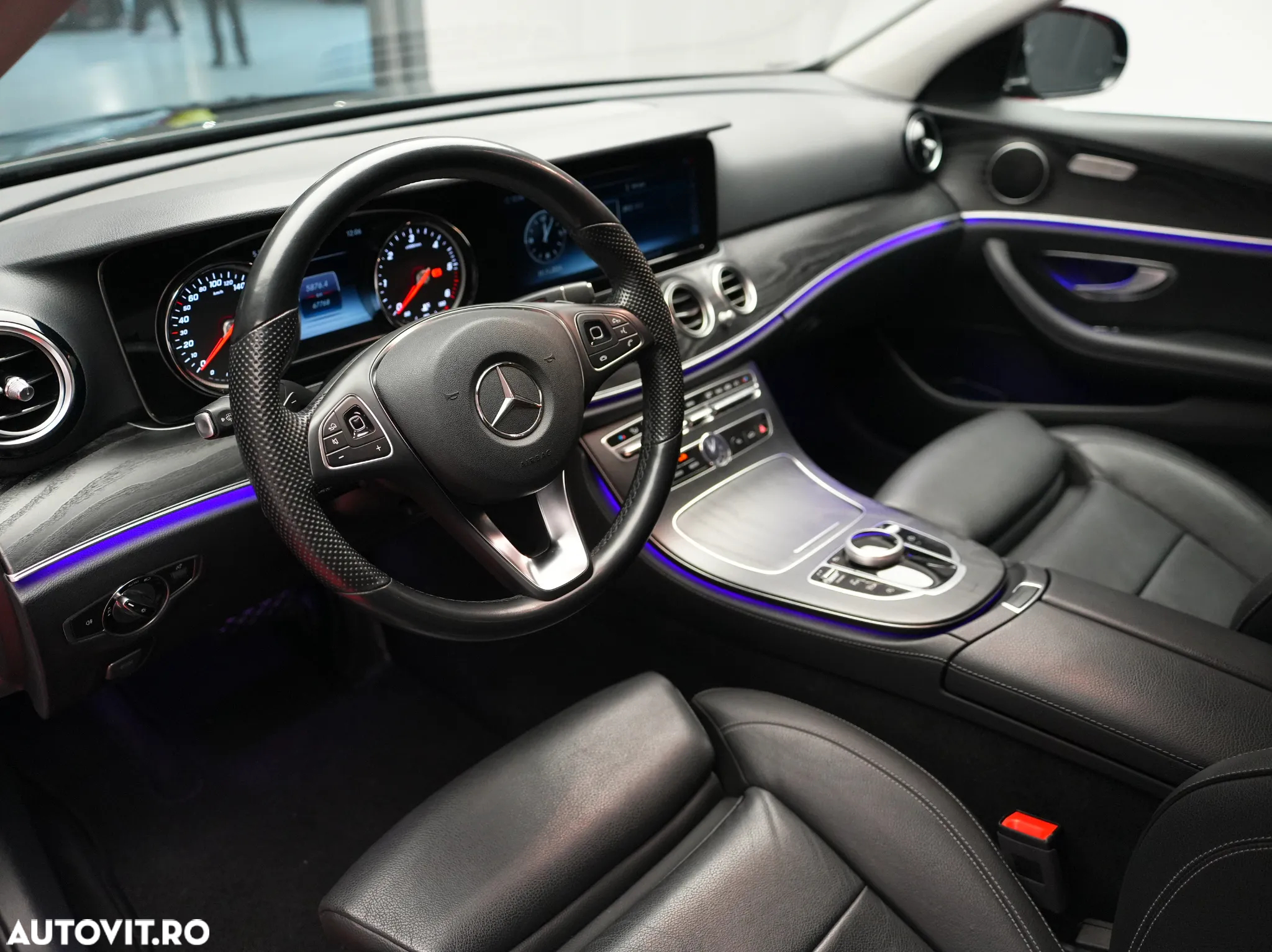 Mercedes-Benz E 200 d 9G-TRONIC AMG Line - 15