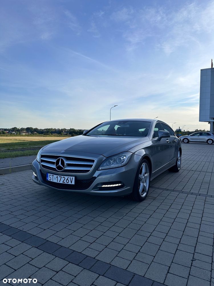 Mercedes-Benz CLS - 4