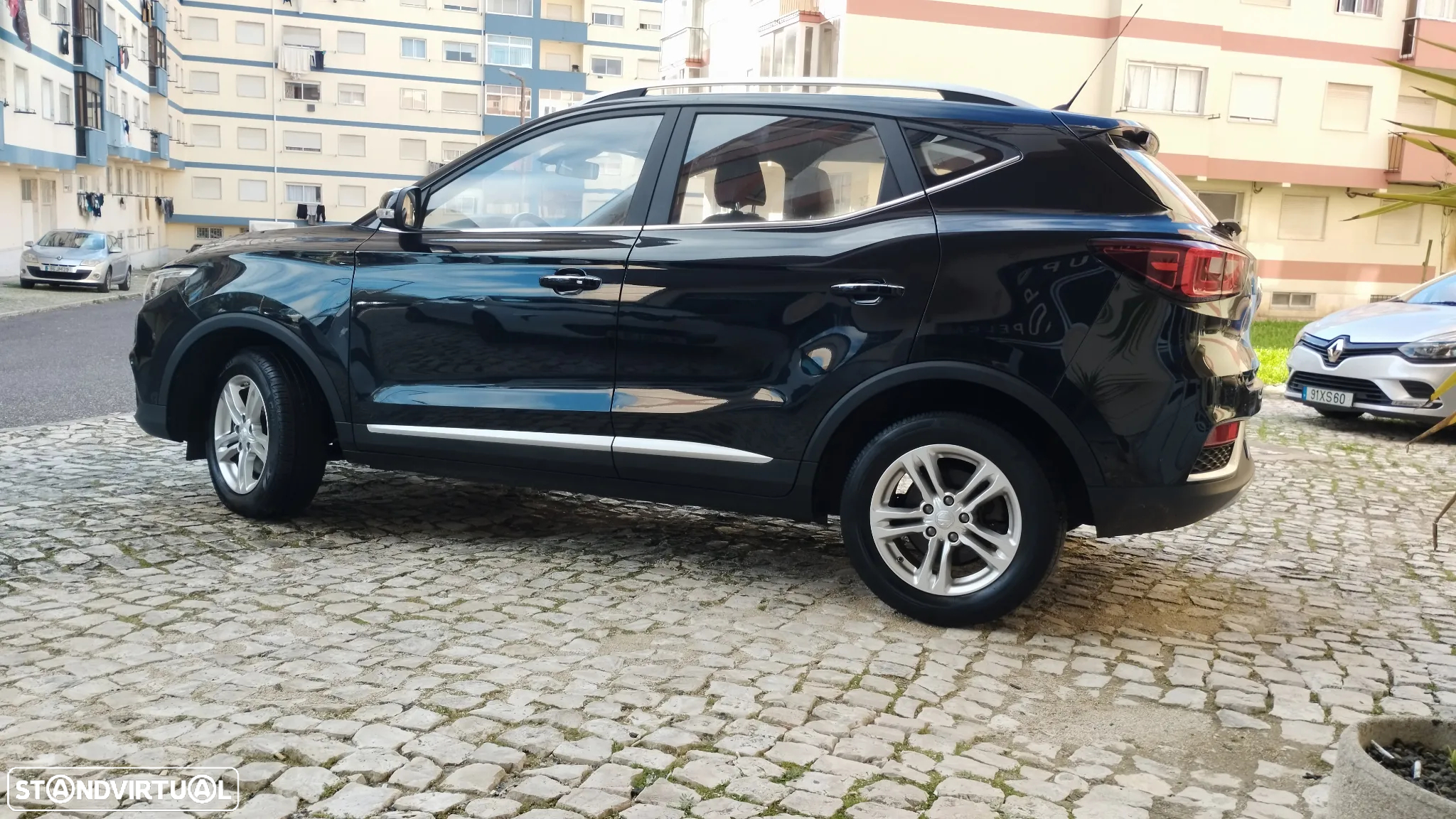 MG ZS - 6