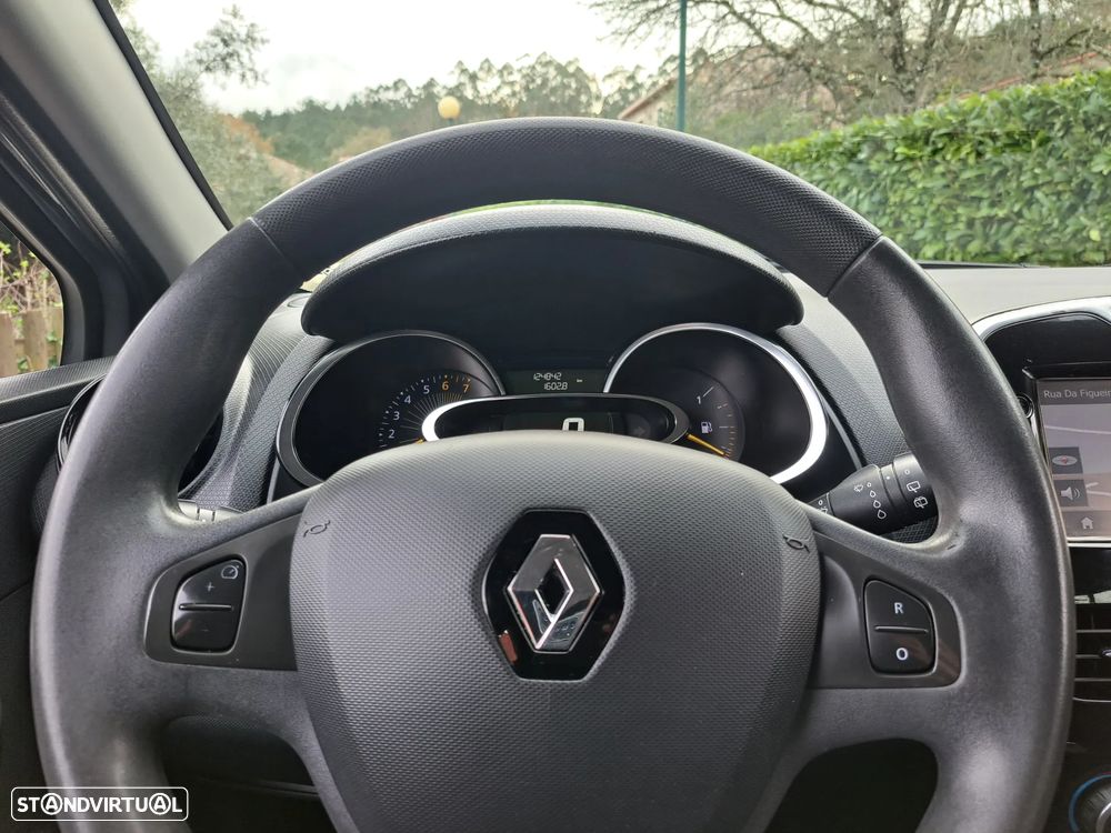 Renault Clio Sport Tourer 0.9 TCE Luxe - 18