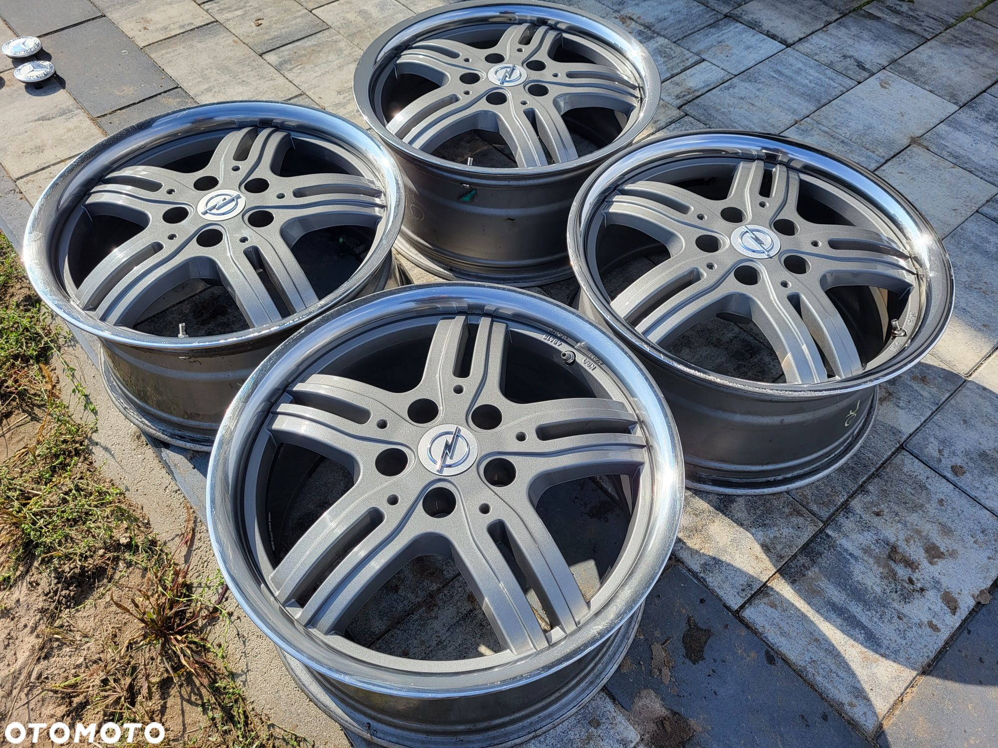 Alufelgi do Opla 5x115 8Jx17 et40 cb70,4mm rant - 6