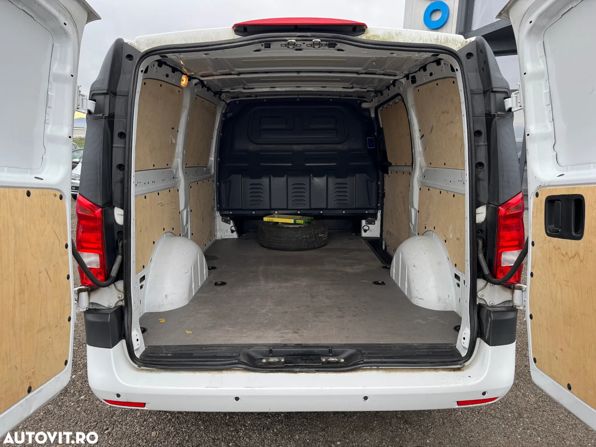 Mercedes-Benz Vito - 20
