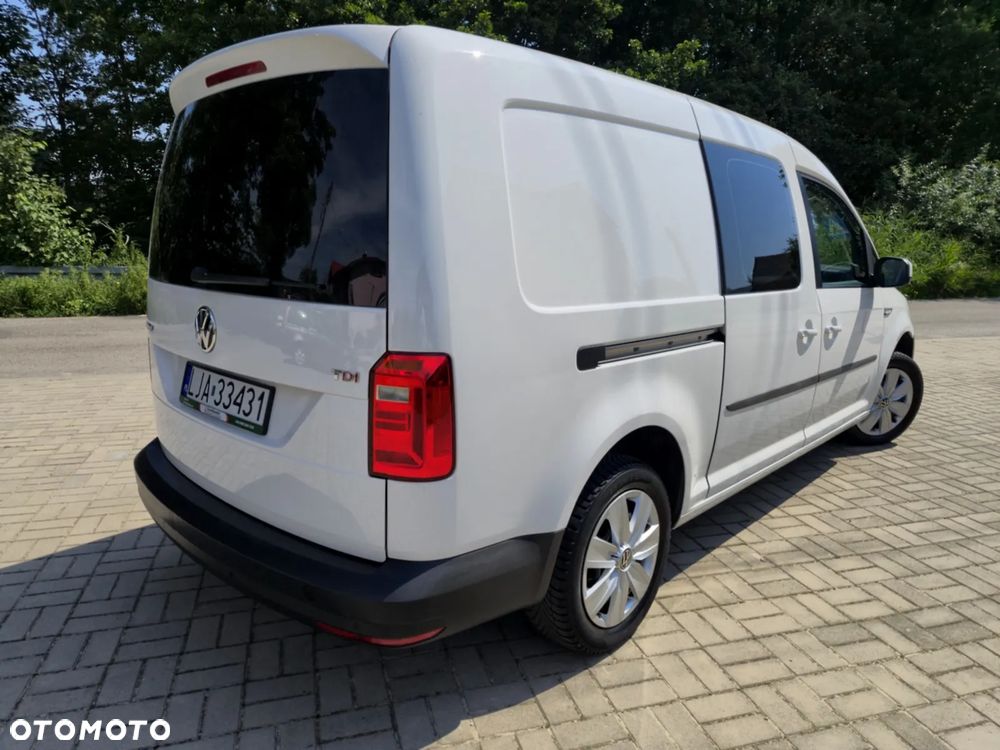 Volkswagen CADDY MAXI - 4