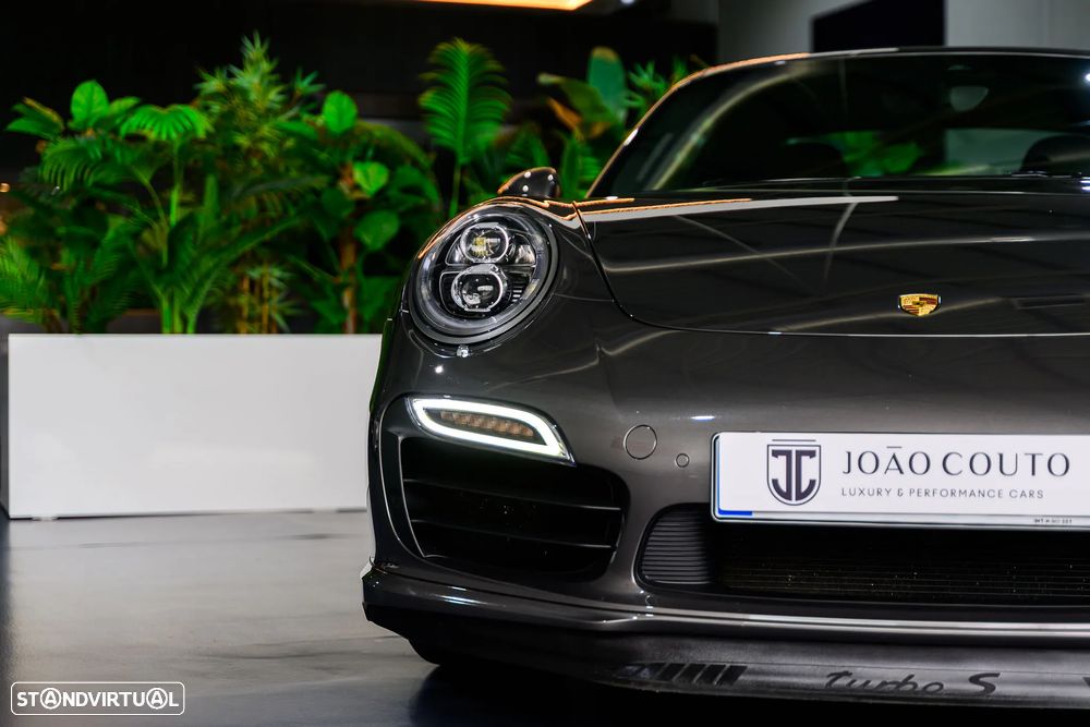 Porsche 911 (991) Turbo S PDK - 4