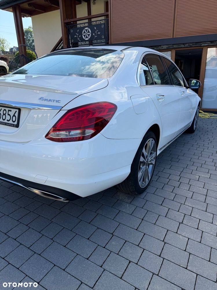 Mercedes-Benz Klasa C 300 9G-TRONIC Avantgarde - 4